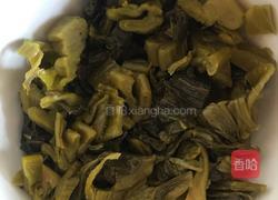 酸菜排骨的做法图解1