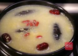 海参小米粥的做法图解6