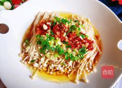 剁椒金针菇的做法图解1