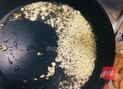 蒜蓉粉丝虾仁（虾仁粉丝煲）的做法图解2