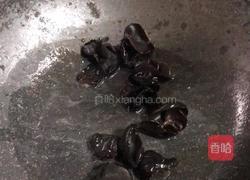 瘦肉炒通心粉的做法图解3