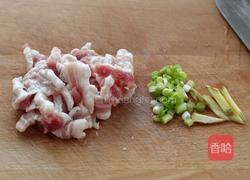 白菜豆腐炖粉条的做法图解1