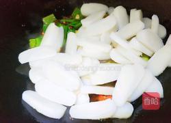 白菜辣炒年糕的做法图解7