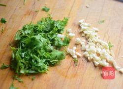 凉拌黄瓜金针菇的做法图解4