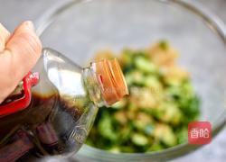 凉拌黄瓜豆腐皮的做法图解4