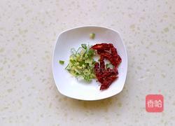 肉丝炒芹菜的做法图解3