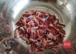 爆炒鸡胗的做法图解2