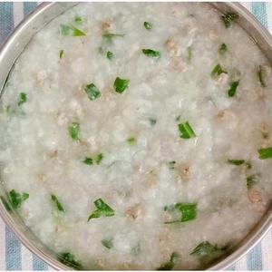 猪肝青菜粥 (宝宝辅食）