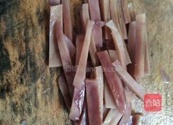 青椒炒鱿鱼的做法图解2