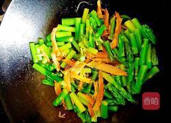 腊肉芦笋的做法图解12