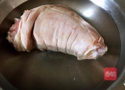 杀猪菜之酱肘子的做法图解1