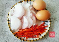 洋葱炒鸡蛋的做法图解1