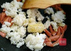 火腿肠炒饭的做法图解4