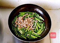 蒜苔炒肉的做法图解7