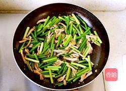 蒜苔炒肉的做法图解9