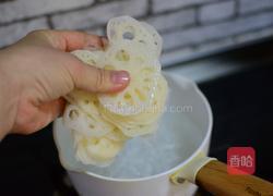 凉拌藕片的做法图解3