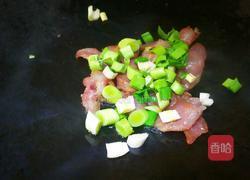 腊肠菜炒饭的做法图解6