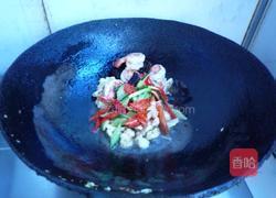 鲜核桃炒虾仁的做法图解7