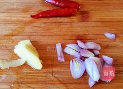 红烧鸡翅根的做法图解2