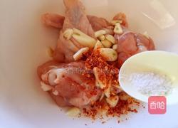 蒜香烤翅根的做法图解4