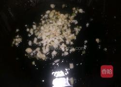 黄瓜鸡蛋炒皮皮虾肉的做法图解4