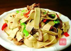 尖椒肉爆豆腐皮的做法图解8