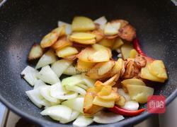 孜然洋蔥土豆片的做法圖解7