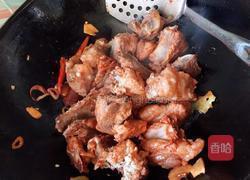 腐乳汁烧排骨的做法图解7