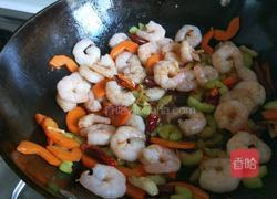 新文美食 干煸虾仁的做法图解11