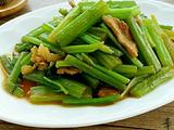 芹菜炒肉的做法[图]