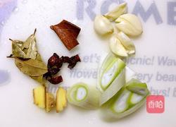 猪肉炖粉条的做法图解4