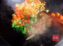 彩蔬虾仁的做法图解9