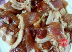 菜花炒肉的做法图解2