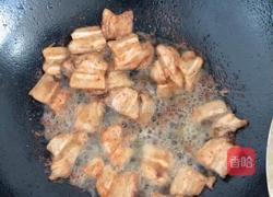 五花肉炒香芹的做法图解4