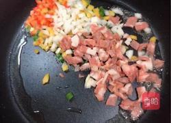 薯条蛋包饭(薯条蛋包培根炒饭)的做法图解6