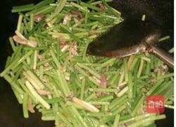 蒜薹炒肉的做法图解3