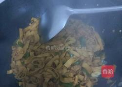 青椒炒豆皮的做法图解8