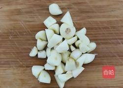 广式煎扒虾胶酿西兰花的做法图解3