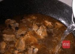 啤酒炖笨鸡的做法图解3