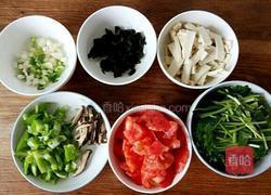 手工炝锅面的做法图解3