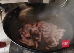 绿豆芽炒芹菜的做法图解5