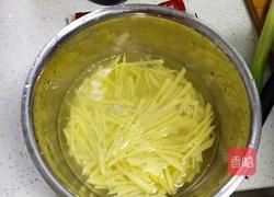 家常土豆丝的做法图解2