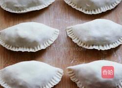 月牙式菜盒的做法图解5