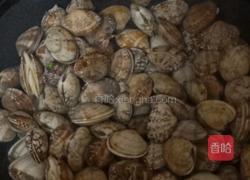 辣炒花蚬子的做法图解1