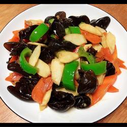 黑木耳炒山药（清肠美食）的做法[图]