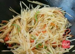 青红椒爆土豆丝的做法图解7