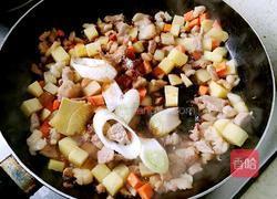 土豆焖饭的做法图解5
