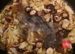 冬日暖心白菜粉丝肉的做法图解8