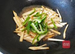 耗油杏鲍菇炒尖椒 肉嘟嘟比肉还好吃的做法图解5