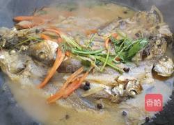 铁锅炖黄花鱼的做法图解3